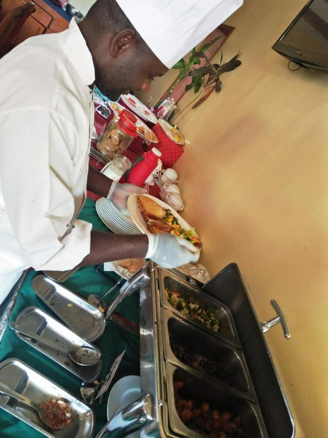 Bomen Hotel Isiolo Eksteriør billede